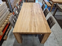 Diamond collection teak interieurtafel 220 x 100 x h78cm - dikke blokpoten 13cm - afbeelding 3 van  4