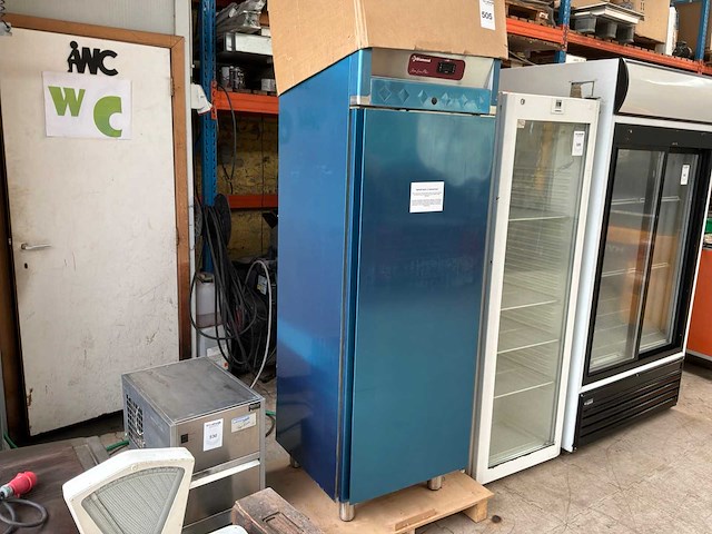 Diamond ie40-r9 slim live plus koelkast diepvrieskast - afbeelding 1 van  5