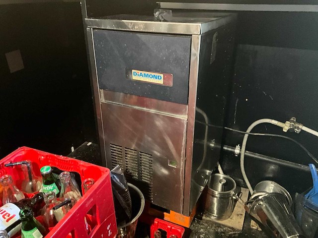 Diamond ijsblokjesmachine - afbeelding 1 van  3