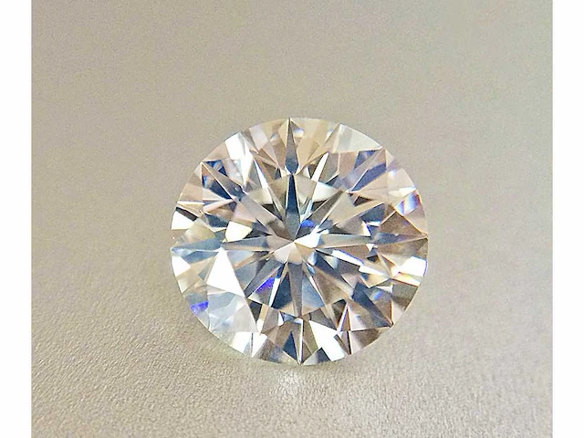 Diamond-ronde 4 ct's - igi gecertificeerd f vvs - afbeelding 1 van  4