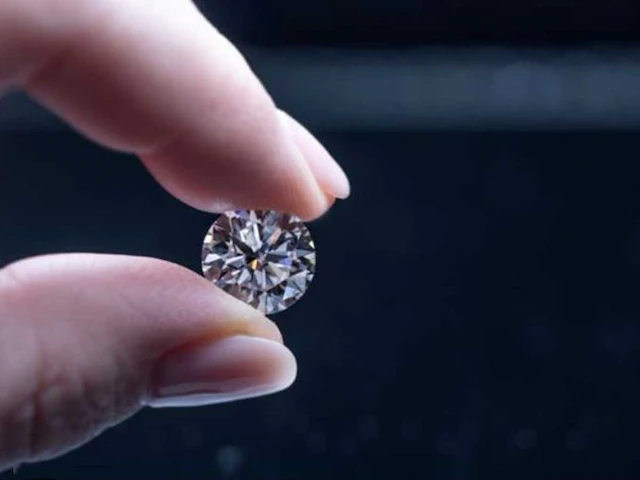 Diamond-ronde 5 ct's - igi gecertificeerd d vvs - afbeelding 2 van  4
