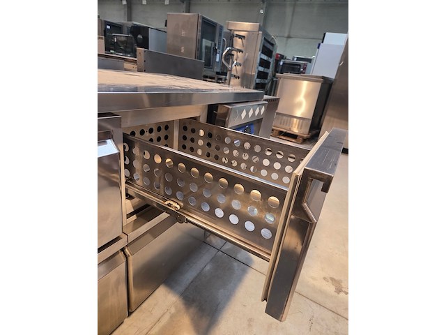 Diamond - afbeelding 7 van  11