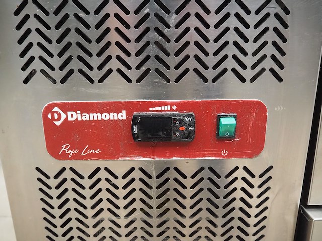 Diamond - afbeelding 9 van  9