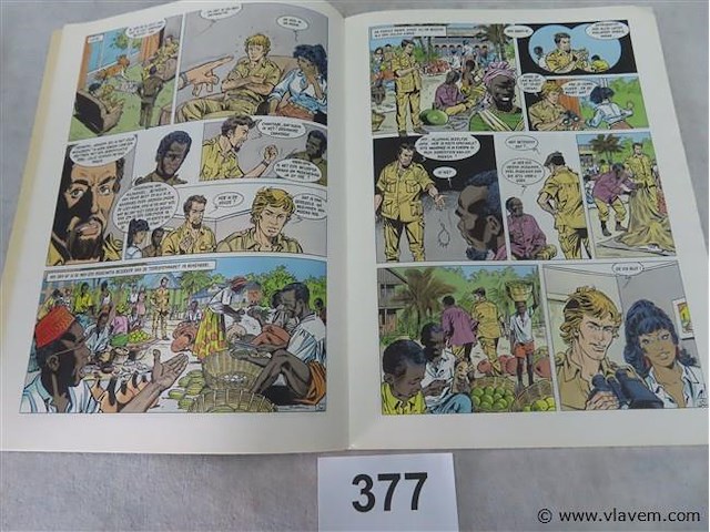 Dian - afbeelding 2 van  3