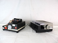 Diaprojector (x2) - afbeelding 1 van  6