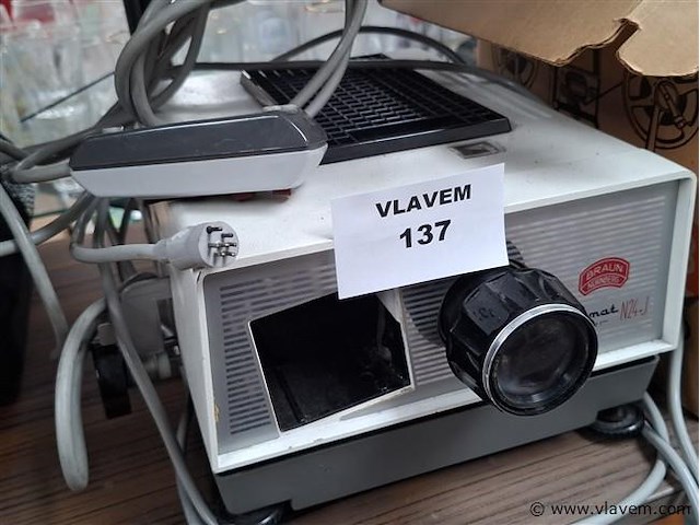 Diaprojector - afbeelding 1 van  1