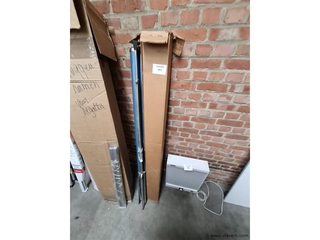 Diascherm - afbeelding 1 van  1