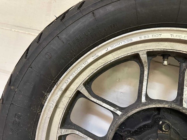 Did japan - achterwiel / velg met band - motor-/scooter achterwiel met band - afbeelding 3 van  3