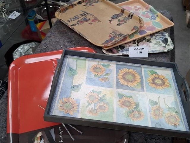 Dienschalen - afbeelding 1 van  1