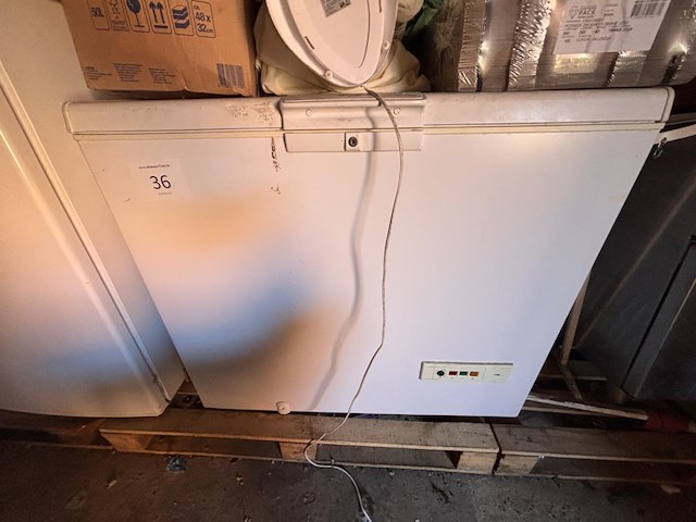 Diepvrieskoffer whirlpool - afbeelding 1 van  3