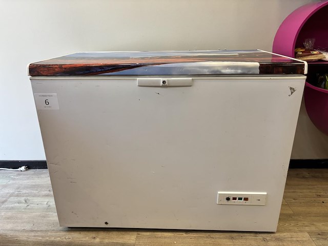 Diepvrieskoffer whirlpool - afbeelding 1 van  5