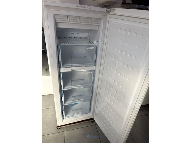 Diepvriezer beko fne19906 - afbeelding 4 van  6
