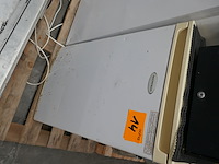 Diepvriezer tafelmodel + contactgril - afbeelding 4 van  5