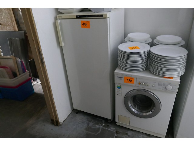 Diepvriezer + wasmachine - afbeelding 1 van  4