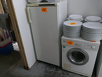 Diepvriezer + wasmachine - afbeelding 1 van  4