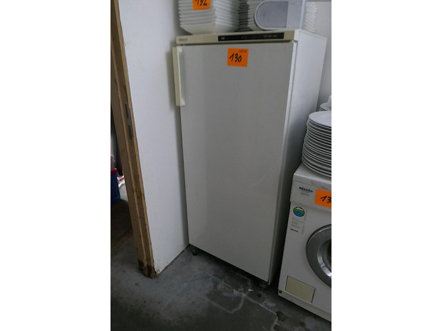 Diepvriezer + wasmachine - afbeelding 2 van  4