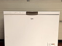 Diepvriezerbak beko - afbeelding 2 van  6