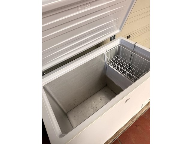 Diepvriezerbak beko - afbeelding 4 van  6