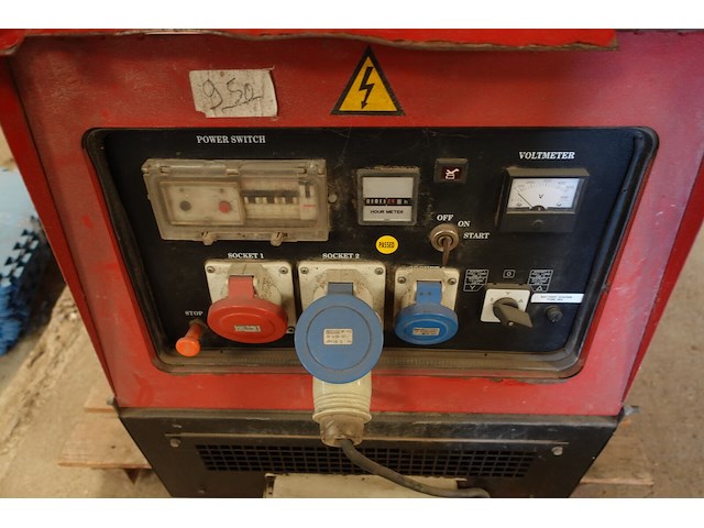 Diesel stroomgenerator - afbeelding 7 van  8
