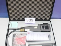 Dieselcompressiedrukmeter usag 1450d, werking niet gekend - afbeelding 1 van  2