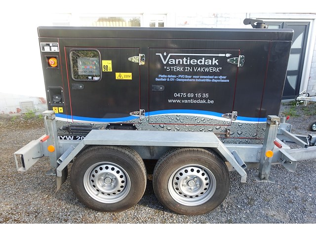 Dieselgenerator himoinsa aanhangwagen - afbeelding 10 van  17