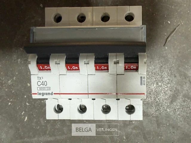 Differentieel automaat legrand dx³ - afbeelding 2 van  4