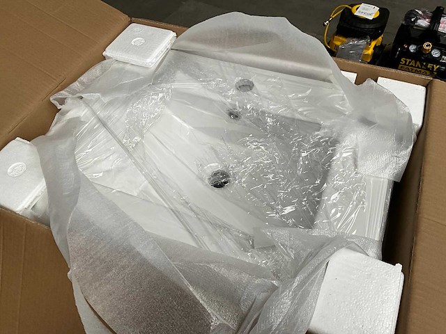 Differnz mix kavel badmeubelen - afbeelding 7 van  17