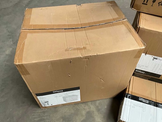 Differnz mix kavel badmeubelen - afbeelding 10 van  17