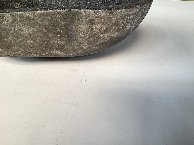 Differnz wasbak uit natuursteen, 54 × 37 cm - afbeelding 3 van  3