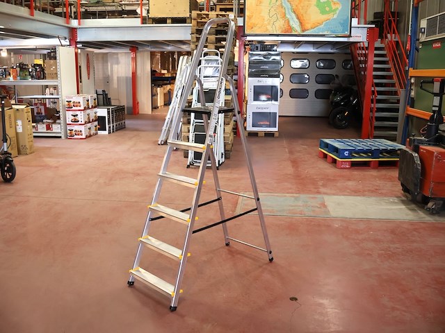 Diggers aluminium trapladder - afbeelding 1 van  3