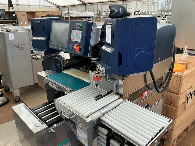 Digi aw-560 intelligent weeg-wikkel en etikkeermachine met digitaal scherm - afbeelding 1 van  8