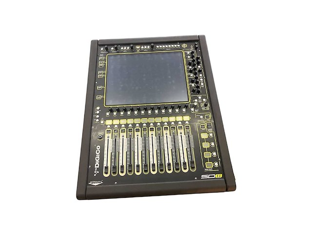 Digico - sd11 digital mixing console incl flightcase - afbeelding 1 van  2