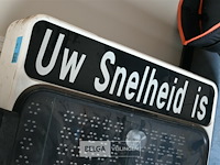 Digitaal bord voor snelheidscontrole - afbeelding 2 van  6