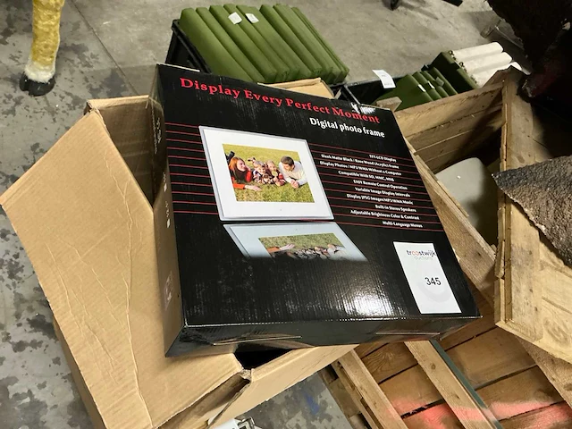 Digital photo frames (8x) - afbeelding 1 van  2