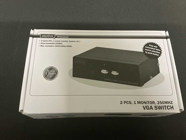 Digitus vga switch beamers & projectie (2x) - afbeelding 1 van  1