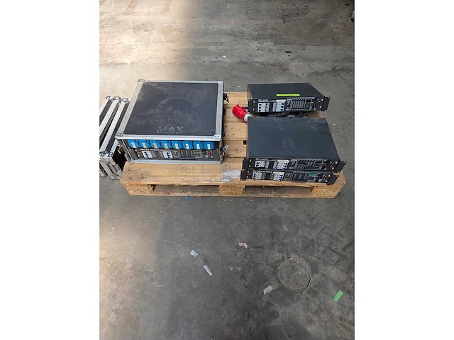 Dimmerpacks 6ch (4x) - afbeelding 1 van  8