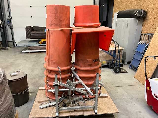 Dimos stortkokers met draagconstructie (10x) - afbeelding 1 van  6