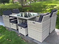 Diningset 9-delig light grey wicker / zwarte kussens - afbeelding 2 van  3