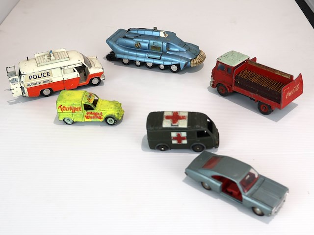 Dinky toys (x6) - afbeelding 2 van  8