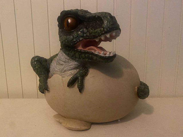 Dinosaurus beeld - afbeelding 1 van  3