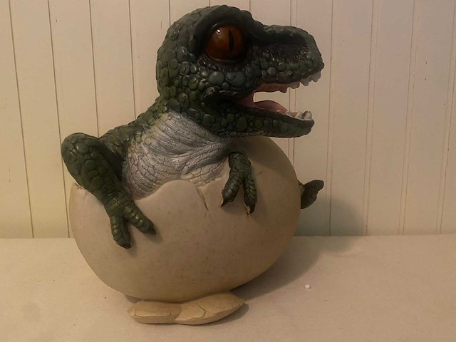 Dinosaurus beeld - afbeelding 3 van  3