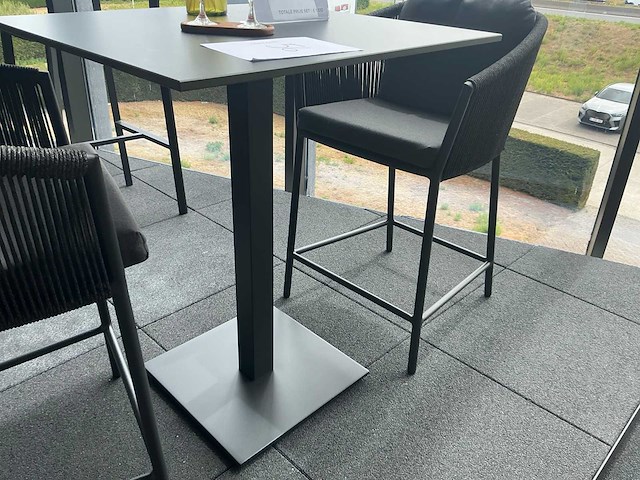Diphano alexa statafel met 2 barstoelen - afbeelding 3 van  7