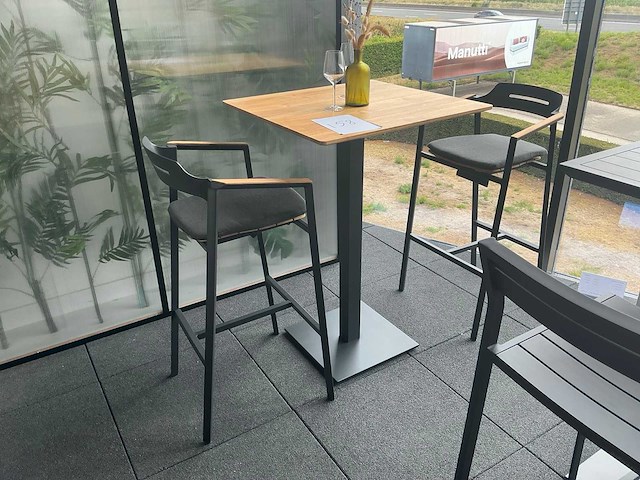 Diphano alexa statafel met 2 barstoelen - afbeelding 1 van  7
