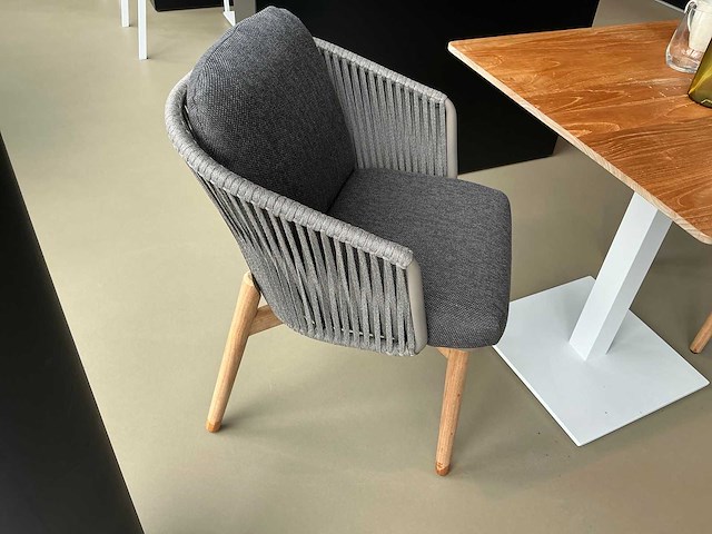 Diphano alexa tuintafel met 2 stoelen - afbeelding 6 van  6
