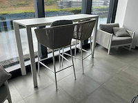 Diphano hoge kantinetafel met 2 barstoelen - afbeelding 1 van  5