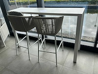 Diphano hoge kantinetafel met 2 barstoelen - afbeelding 3 van  5