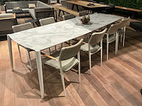 Diphano icon tuintafel met 8 stoelen