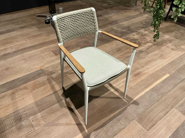 Diphano icon tuintafel met 8 stoelen - afbeelding 6 van  8