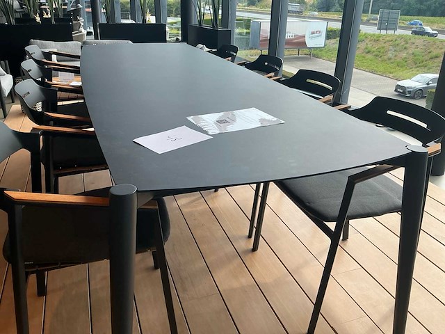 Diphano icon tuintafel met stoelen - afbeelding 3 van  7
