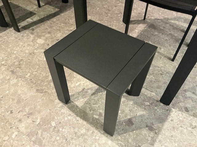 Diphano metris terrastafel met stoelen - afbeelding 8 van  9